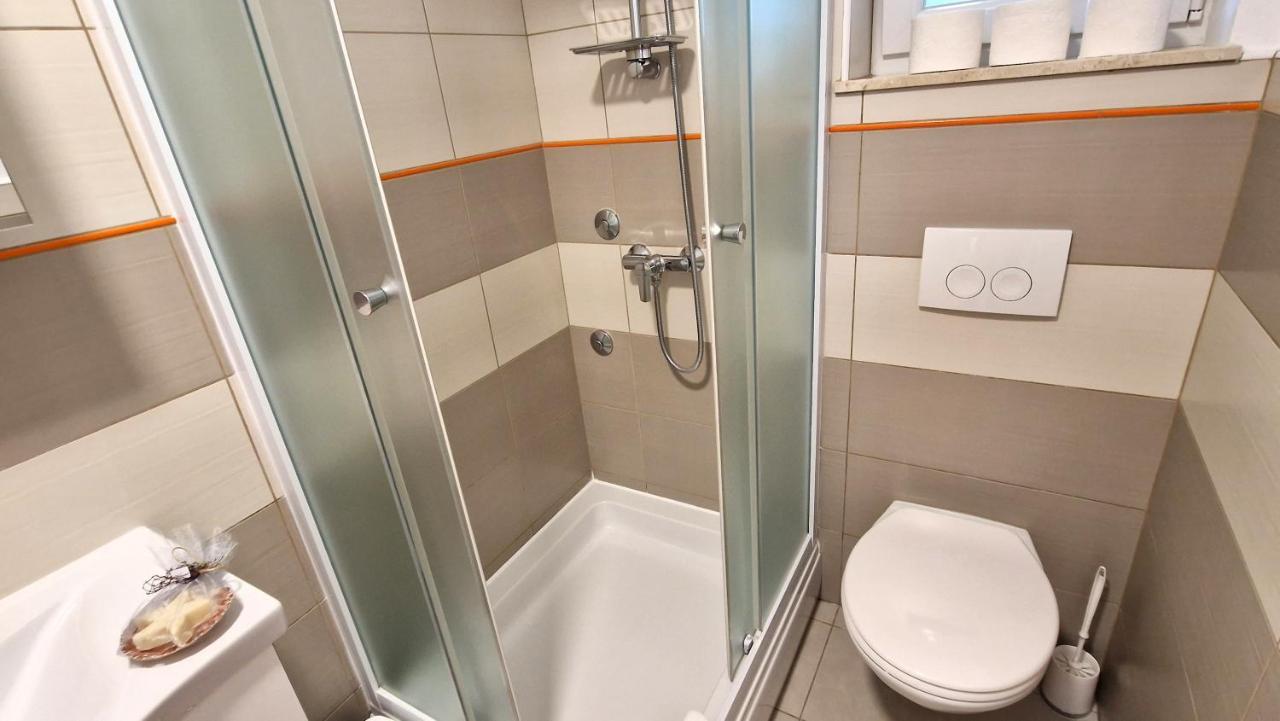 Apartment Pipo Krk Town Kültér fotó